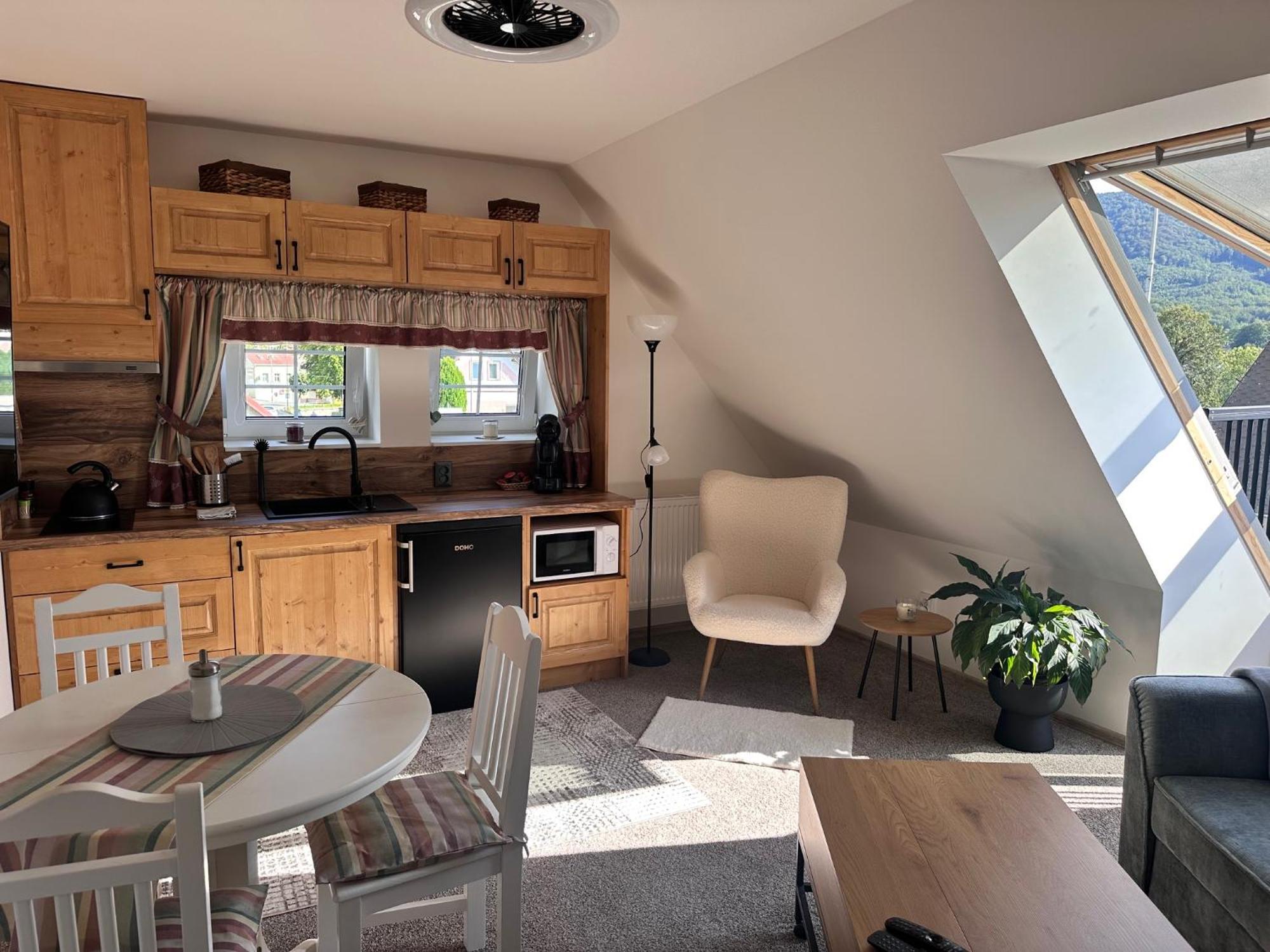 Apartmany Hanicka Hejnice Exterior photo
